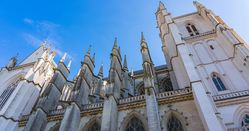 Prestataires de signalétique à Nantes et alentours : comment choisir