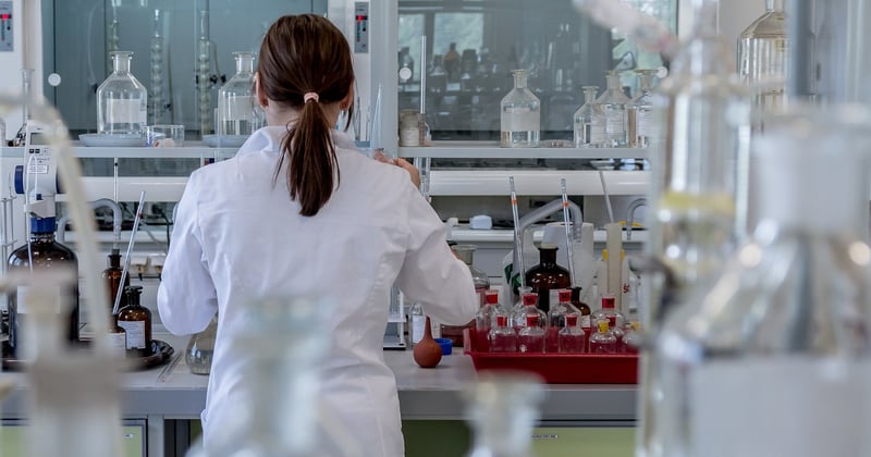 Signalétique hôpital région nantaise : guide pratique pour bien choisir